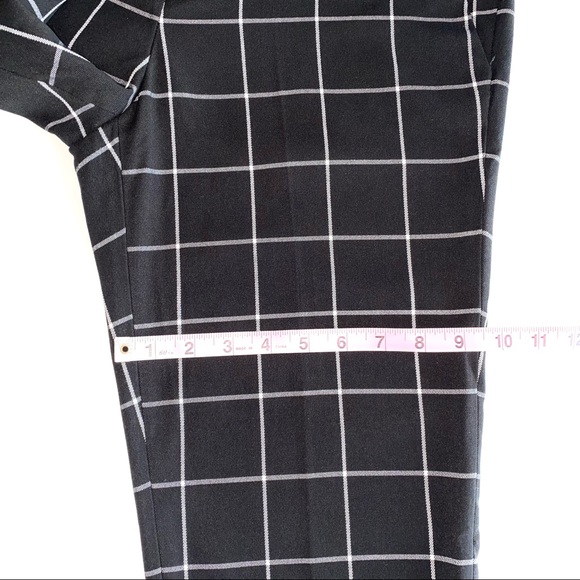 SOLD 💕Willi Smith Windowpane Plaid Ankle Pants - Picture 12 of 14